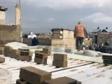 مشروع “تغطية أسقف المنازل المتهالكة”